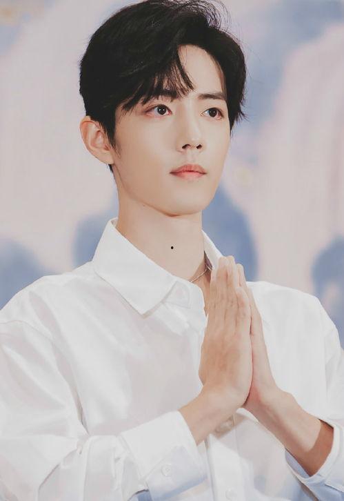 娱乐圈都在吃肖战的瓜,娱乐圈风云再起，揭秘明星幕后故事